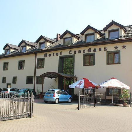 Hotel Czardasz Września Eksteriør bilde